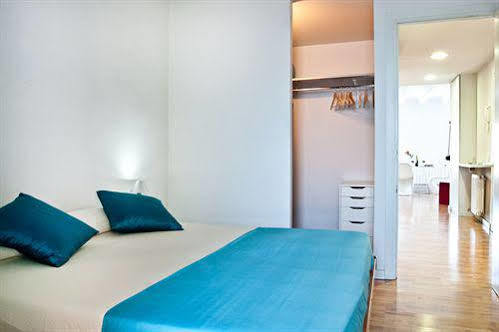 La Pedrera Apartment Barcelona Eksteriør bilde